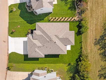 $634,500 | 25041 West 142nd Street, Olathe, KS 66061