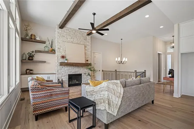 $634,500 | 25041 West 142nd Street, Olathe, KS 66061