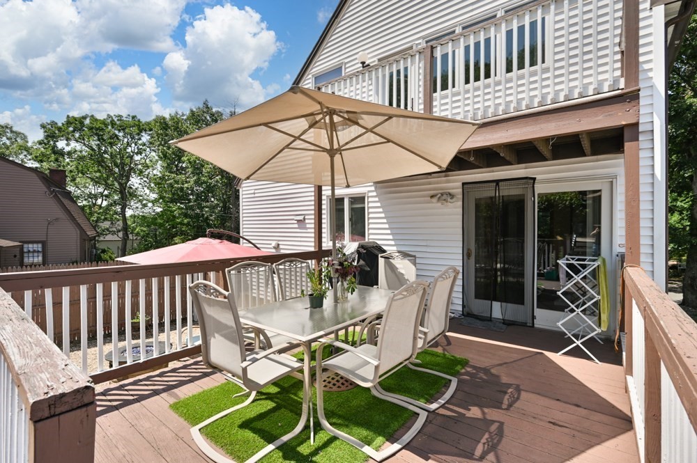25 Ledge Street Melrose, MA 02176 - Photo 36 of 42