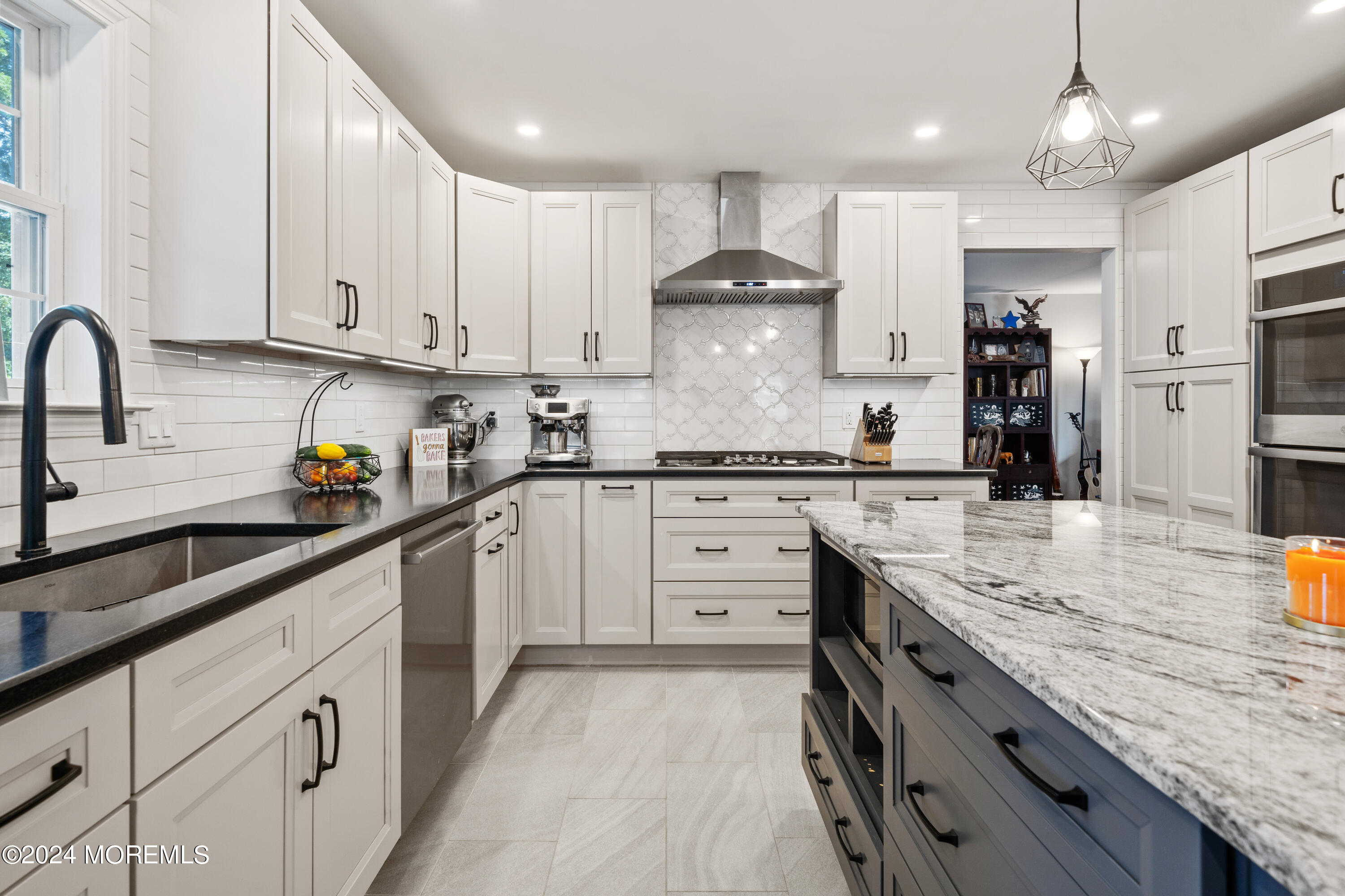 128 Commodore Road Manahawkin, NJ 08050 - Photo 12 of 43 12