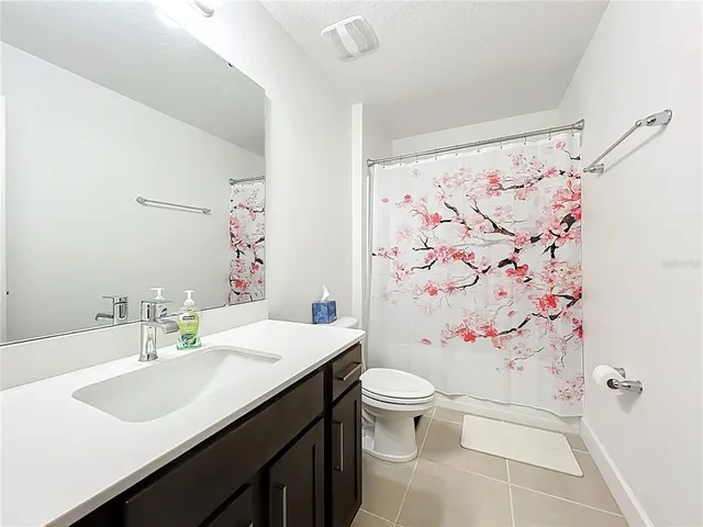 $399,000 | 1393 Captiva Cove, Unit 21, Sanford, FL 32771