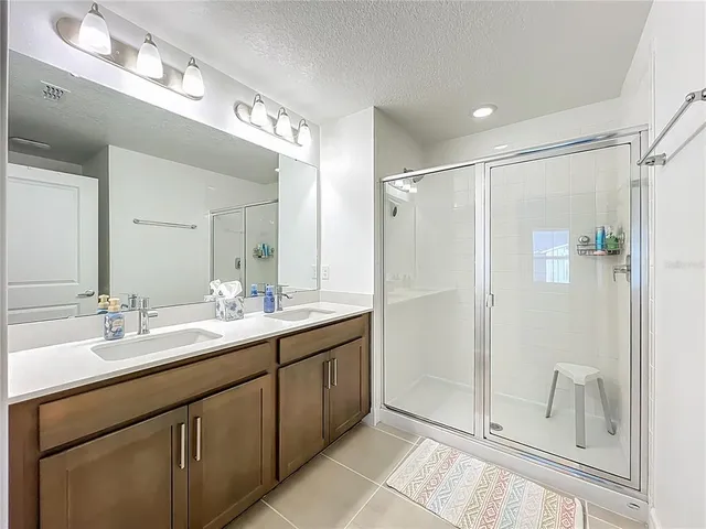 $399,000 | 1393 Captiva Cove, Unit 21, Sanford, FL 32771