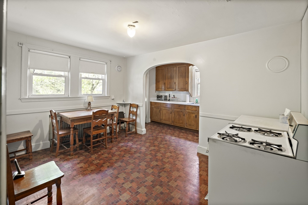 104 Reed Street Lexington, MA 02421 - Photo 7 of 14