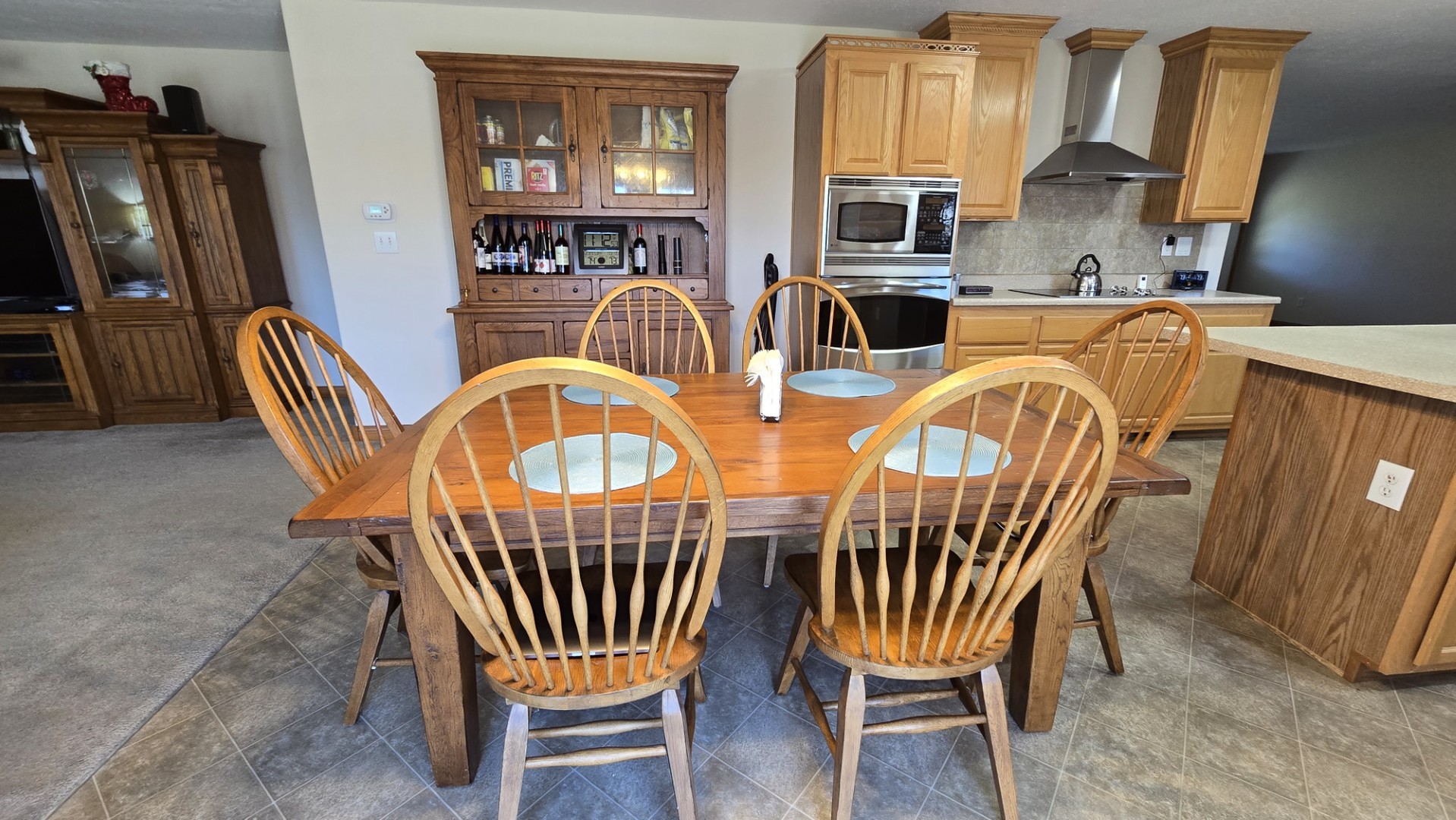 1240 Hummingbird Road Buncombe, IL 62912 - Photo 28 of 51 a view of a dining room with furniture and window