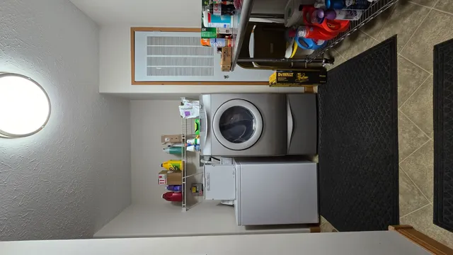a view of utility room