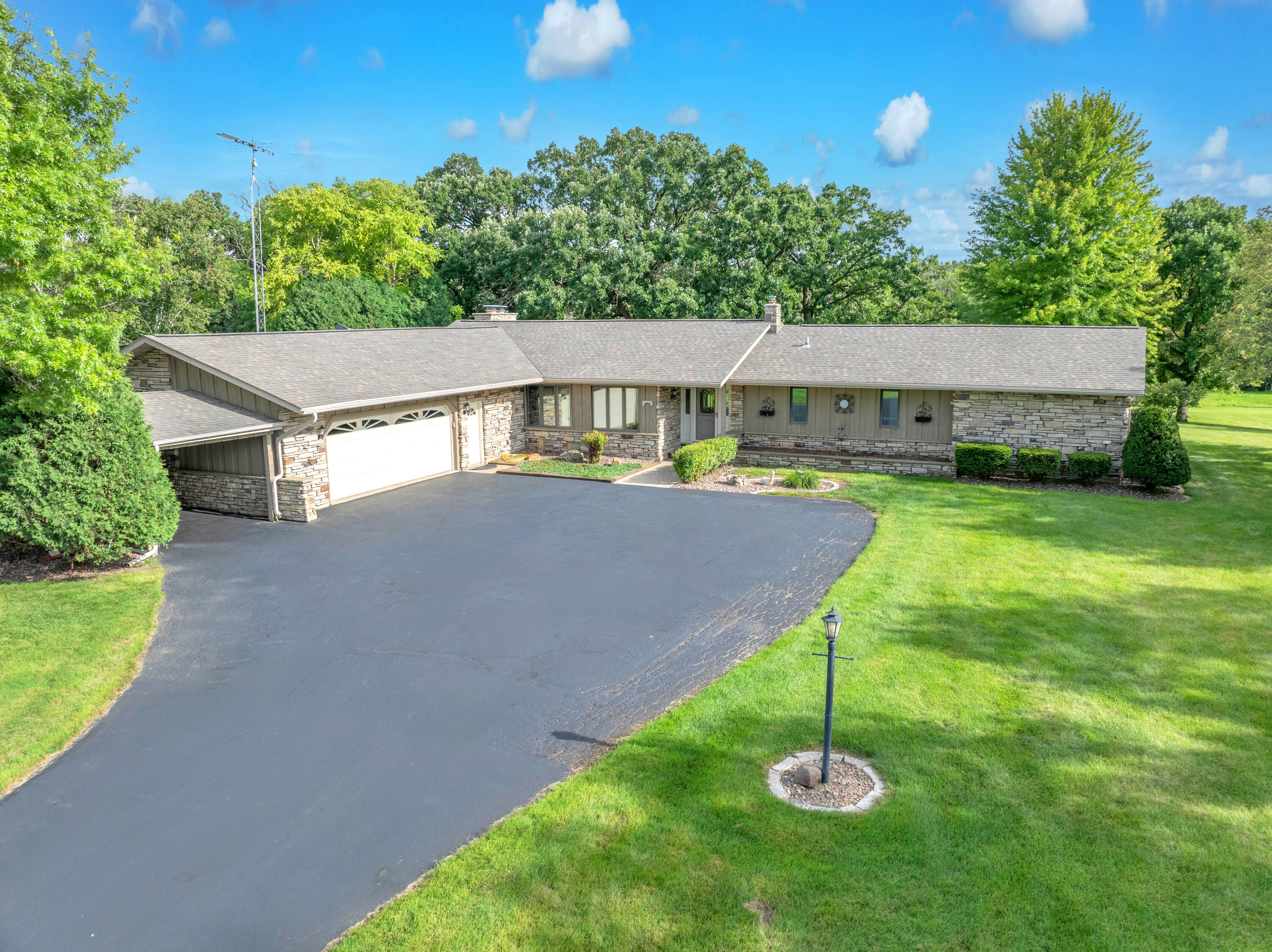 W4978 Valley Creek Road Fond du Lac, WI 54937 - Photo 55 of 60 Front Aerial 1-2