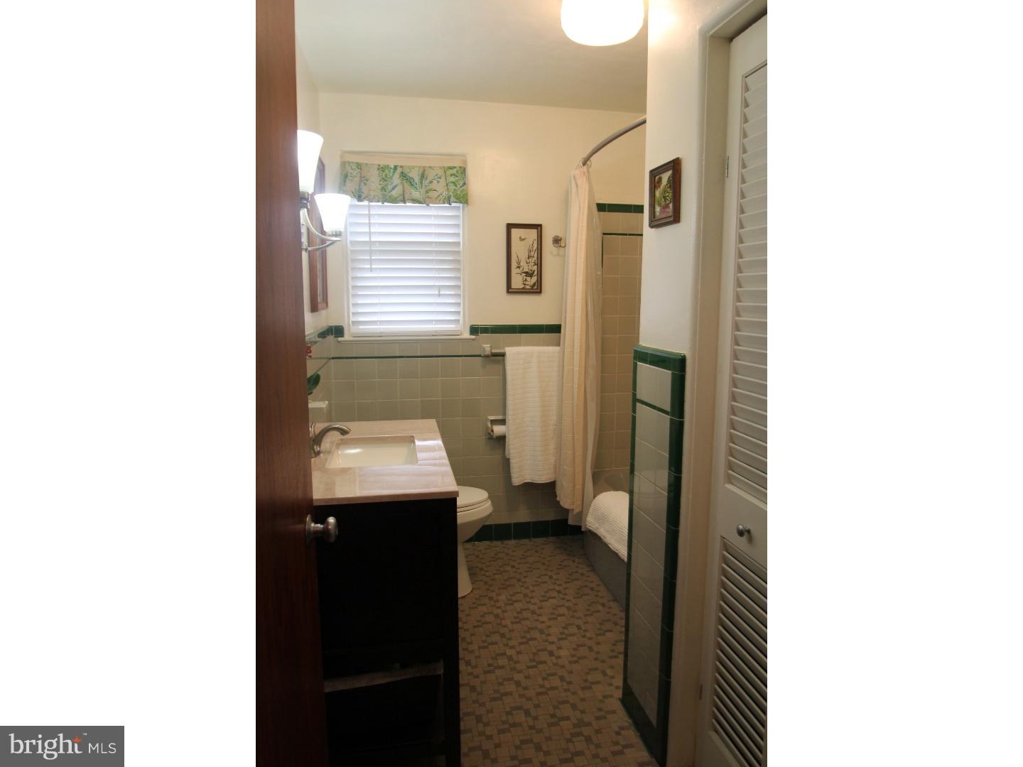 539 Mill Road Havertown, PA 19083 - Photo 14 of 21