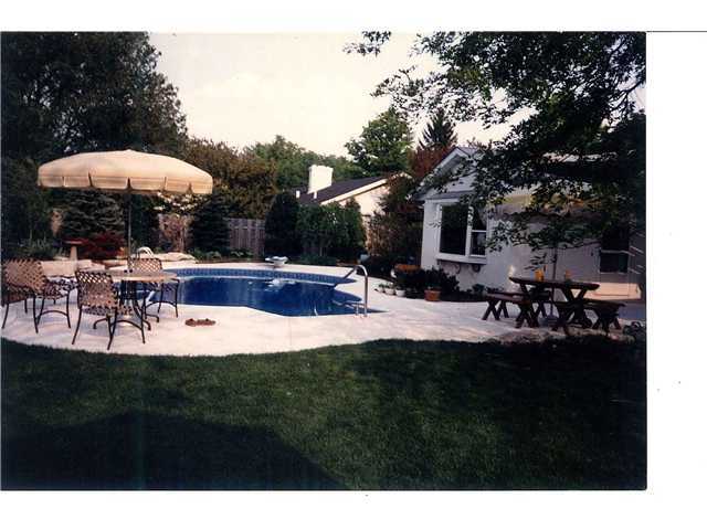 1400 Kingsgate Road Upper Arlington, OH 43221 - Photo 5 of 25