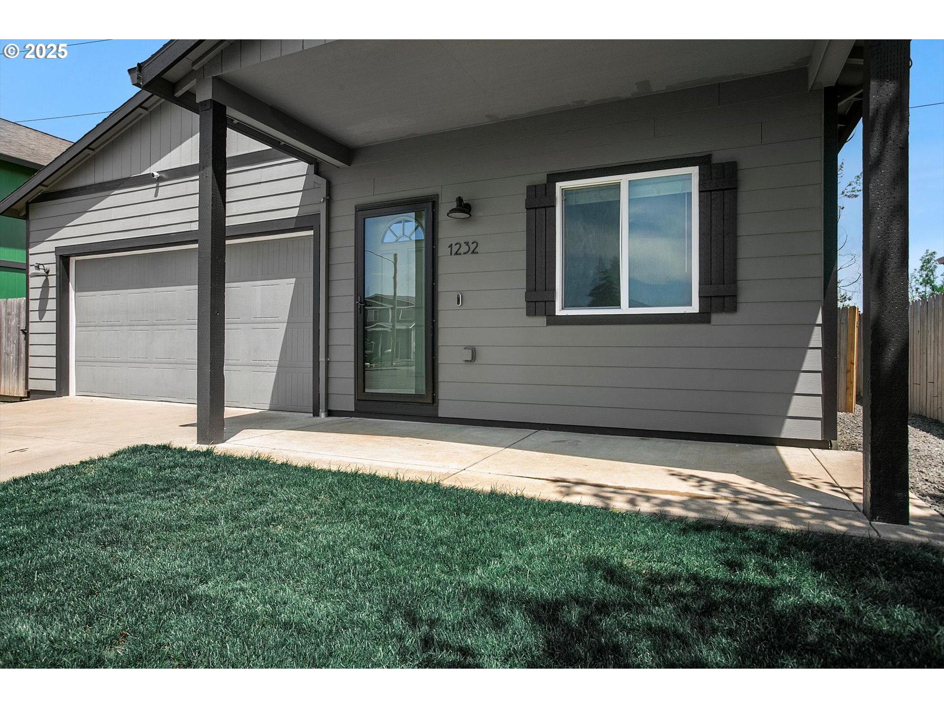 1232 West Quinalt Street Springfield, OR 97477 - Photo 2 of 28