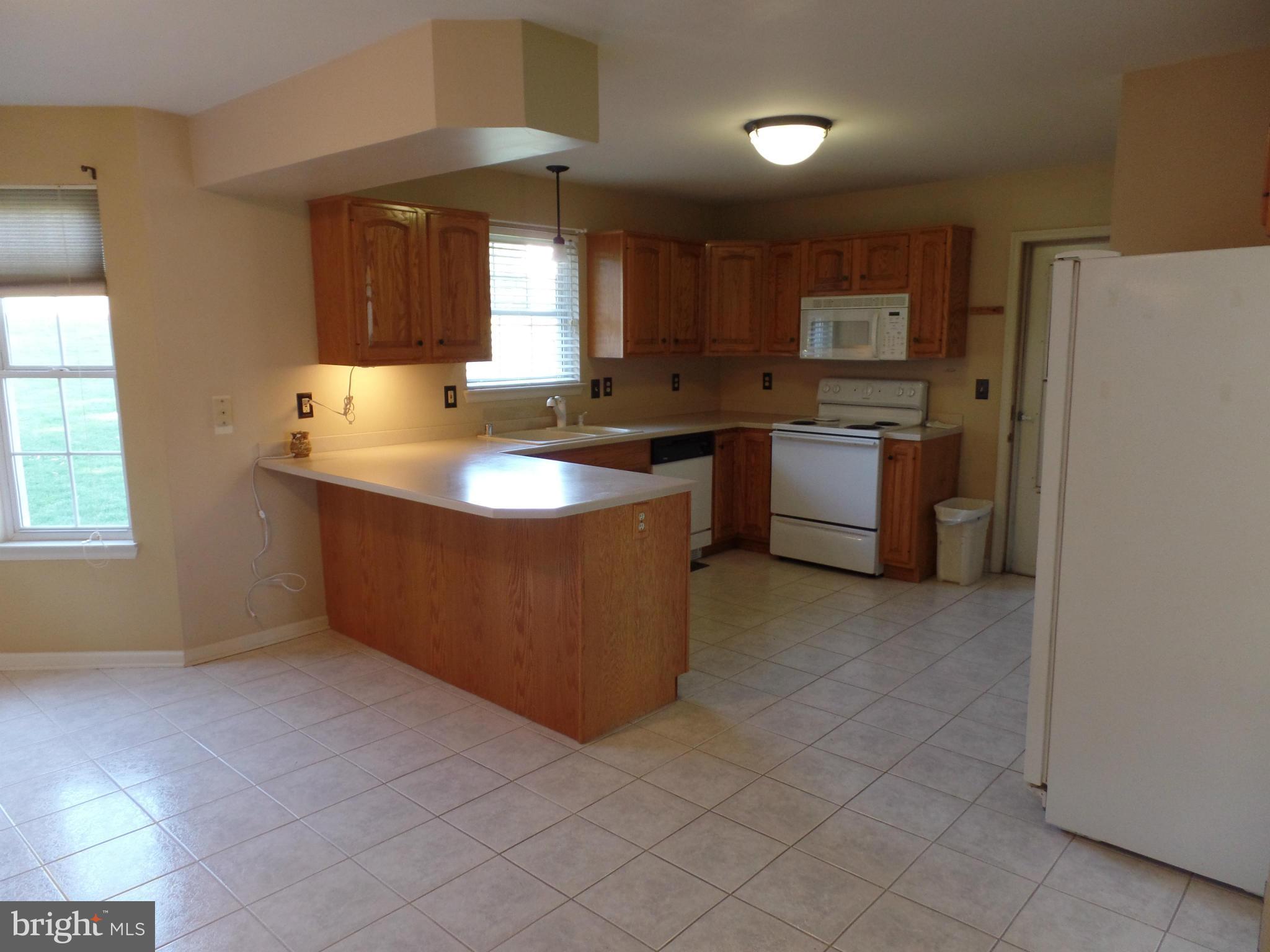 2990 Wheatfield Road Finksburg, MD 21048 - Photo 6 of 15 Kitchen