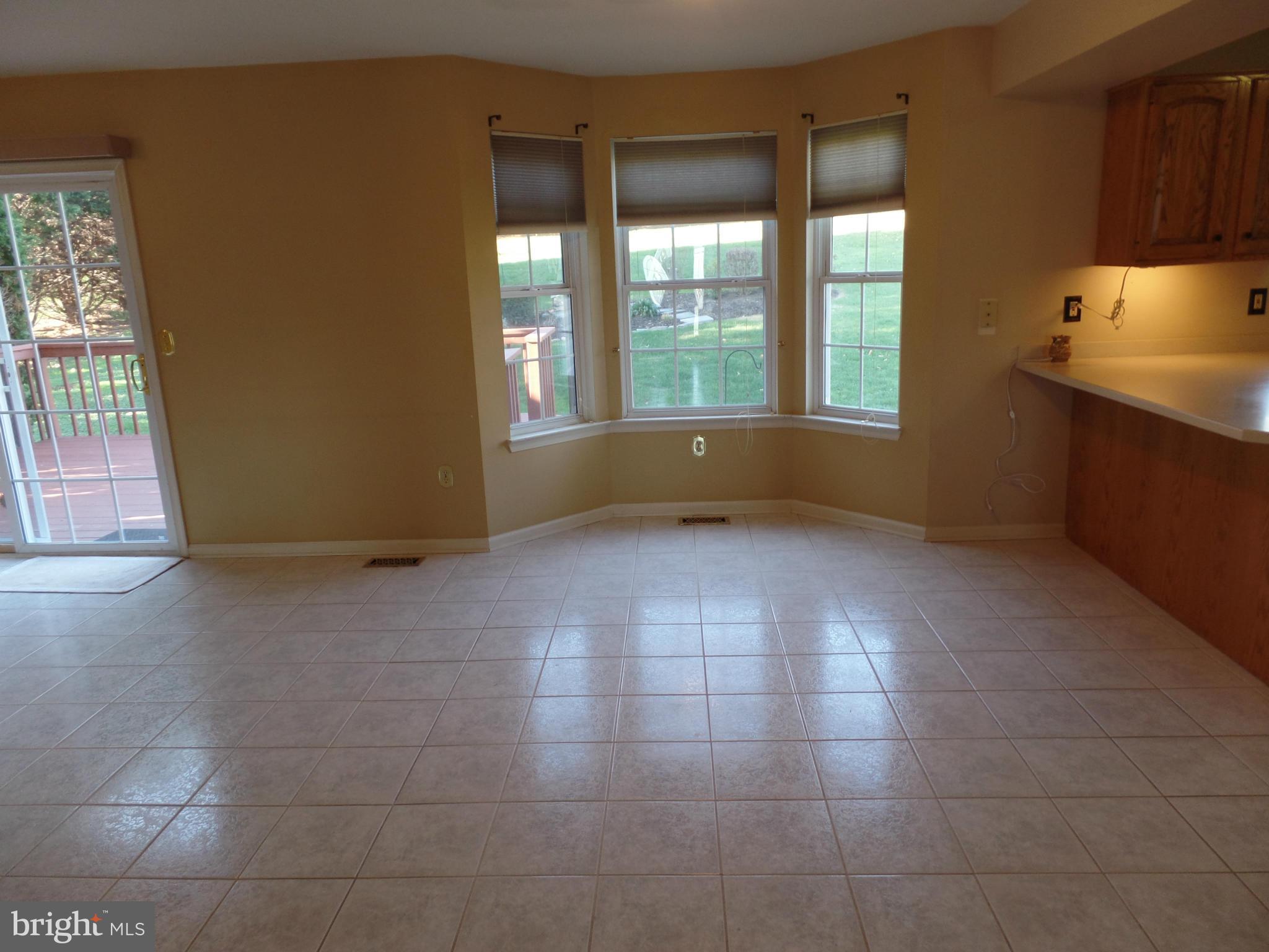 2990 Wheatfield Road Finksburg, MD 21048 - Photo 7 of 15 Kitchen