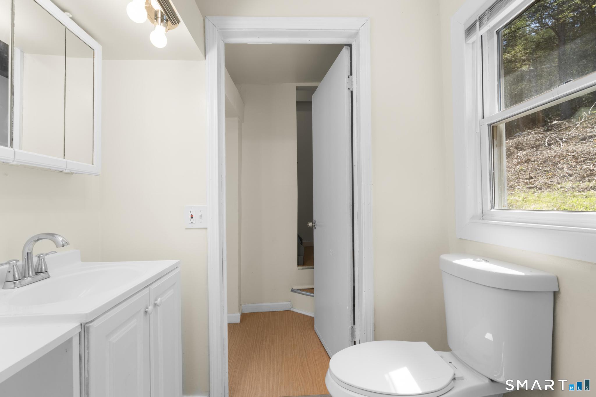99 Pine Hill Road Thomaston, CT 06787 - Photo 19 of 40