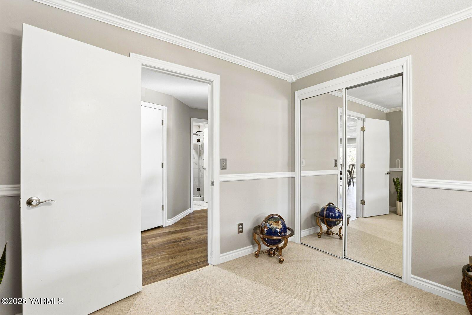 12309 Douglas Road Yakima, WA 98908 - Photo 24 of 58 24- Third Bedroom