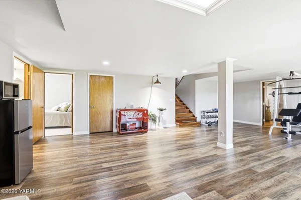 $707,000 | 12309 Douglas Road, Yakima, WA 98908