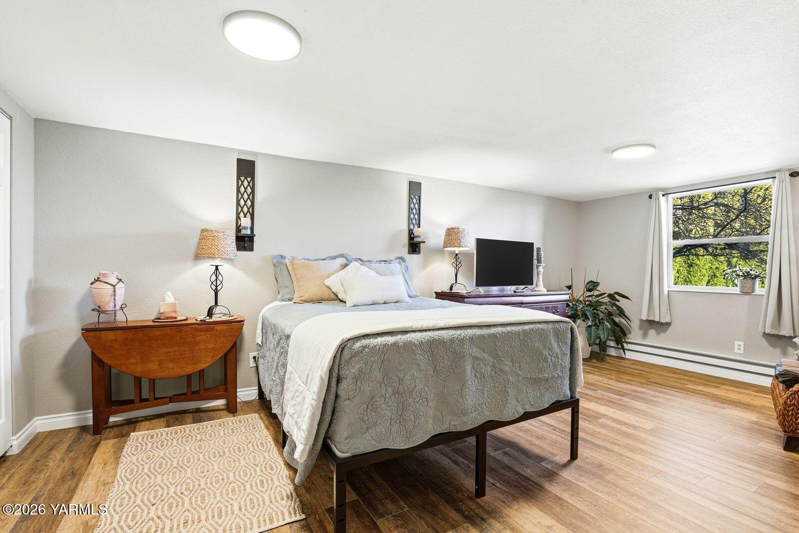 12309 Douglas Road Yakima, WA 98908 - Photo 31 of 58 31- Fourth Bedroom