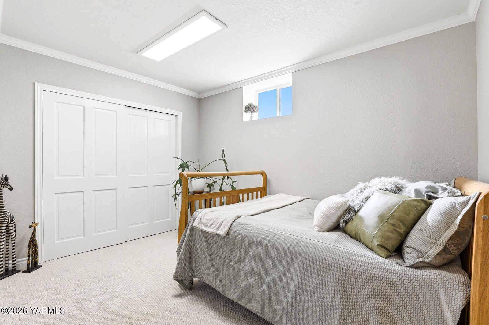 12309 Douglas Road Yakima, WA 98908 - Photo 33 of 58 33- Non-Conforming Bedroom