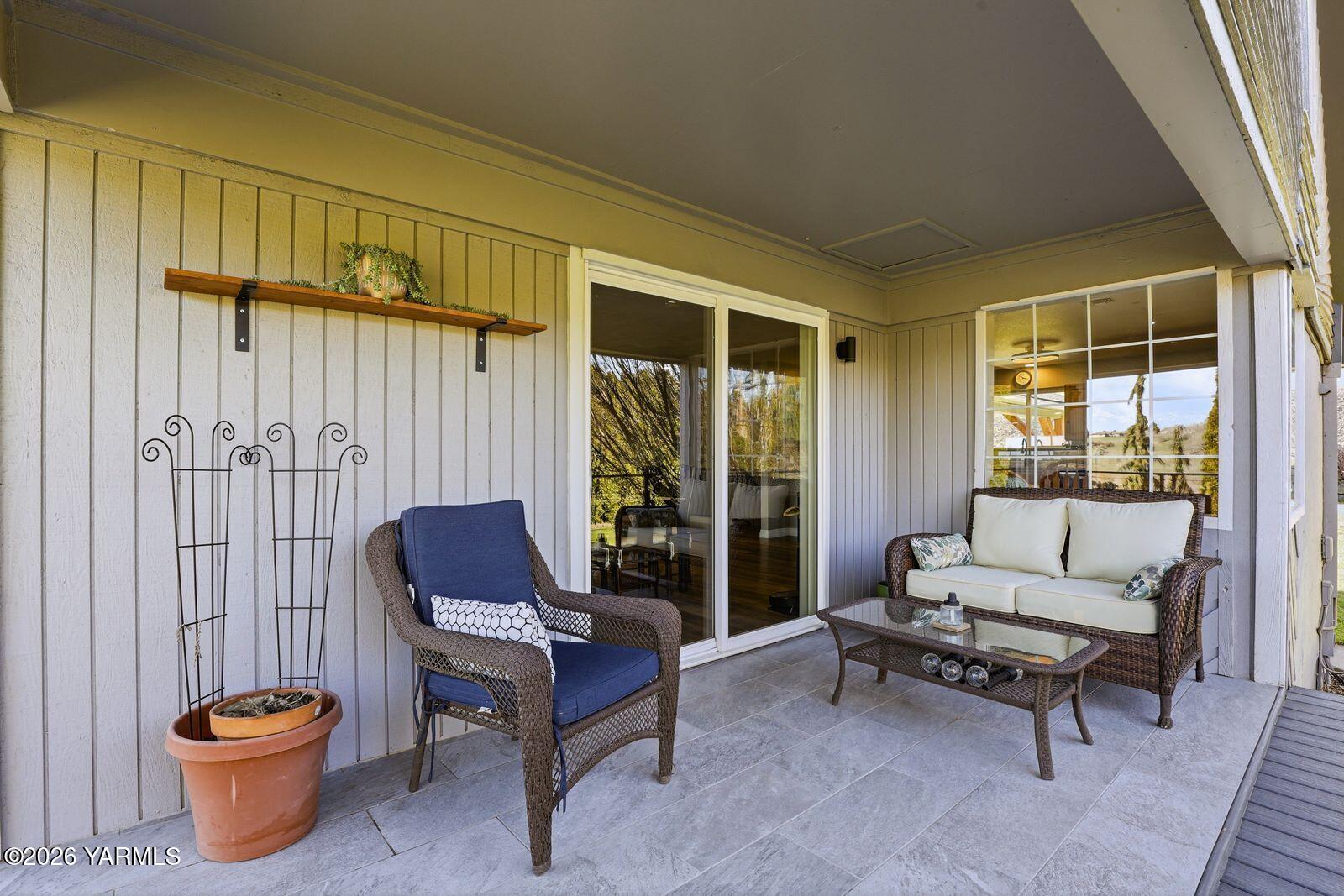 12309 Douglas Road Yakima, WA 98908 - Photo 35 of 58 35- Outdoor Patio