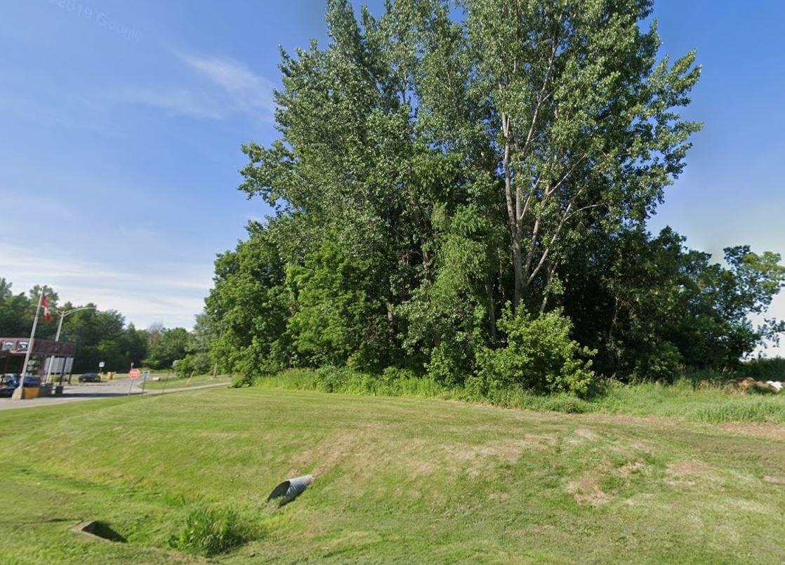 168 Border Road Alburgh, VT 05440 - Photo 2 of 2