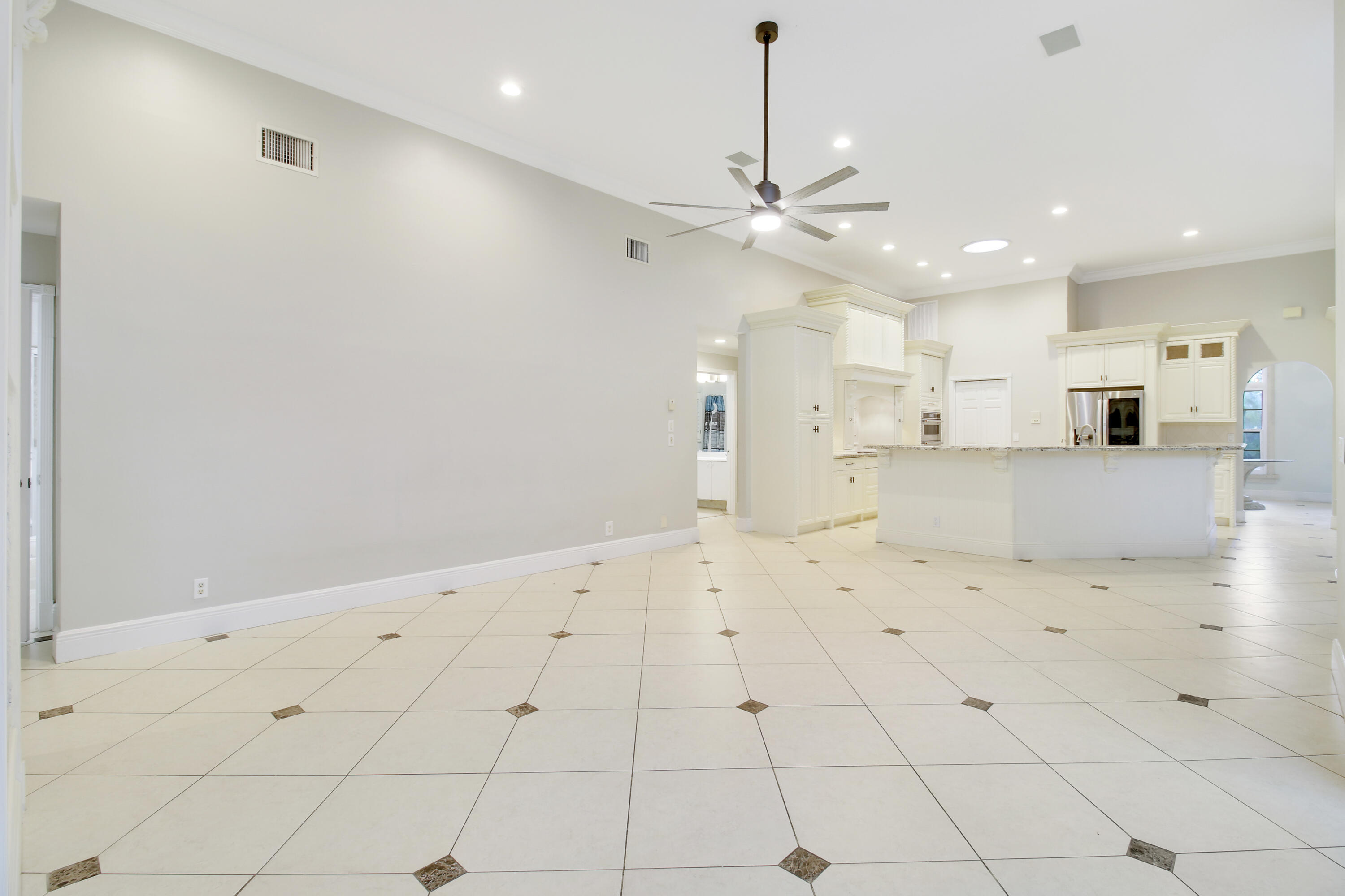 892 Cedar Cove Road Wellington, FL 33414 - Photo 22 of 55 House-17