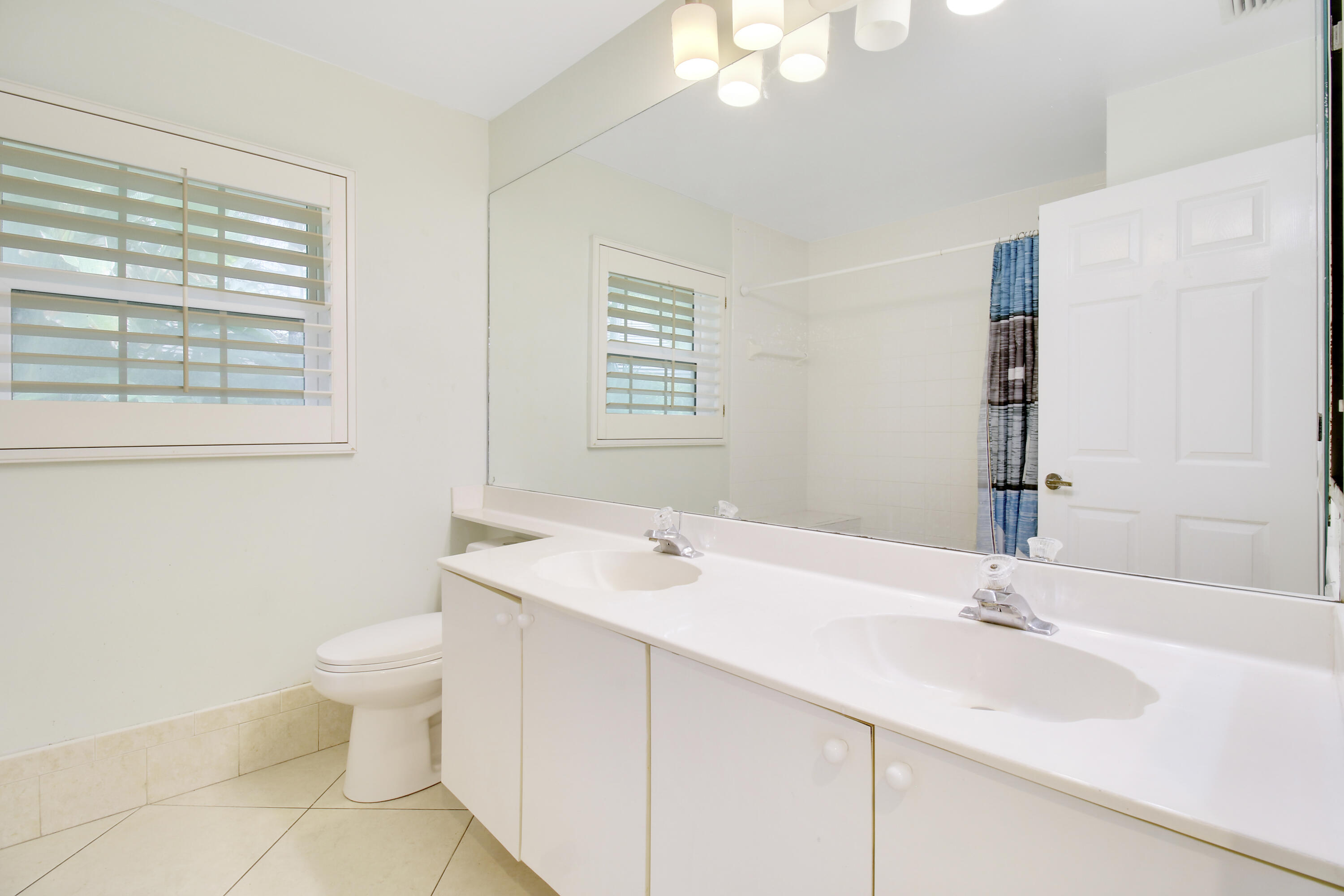 892 Cedar Cove Road Wellington, FL 33414 - Photo 30 of 55 House-24