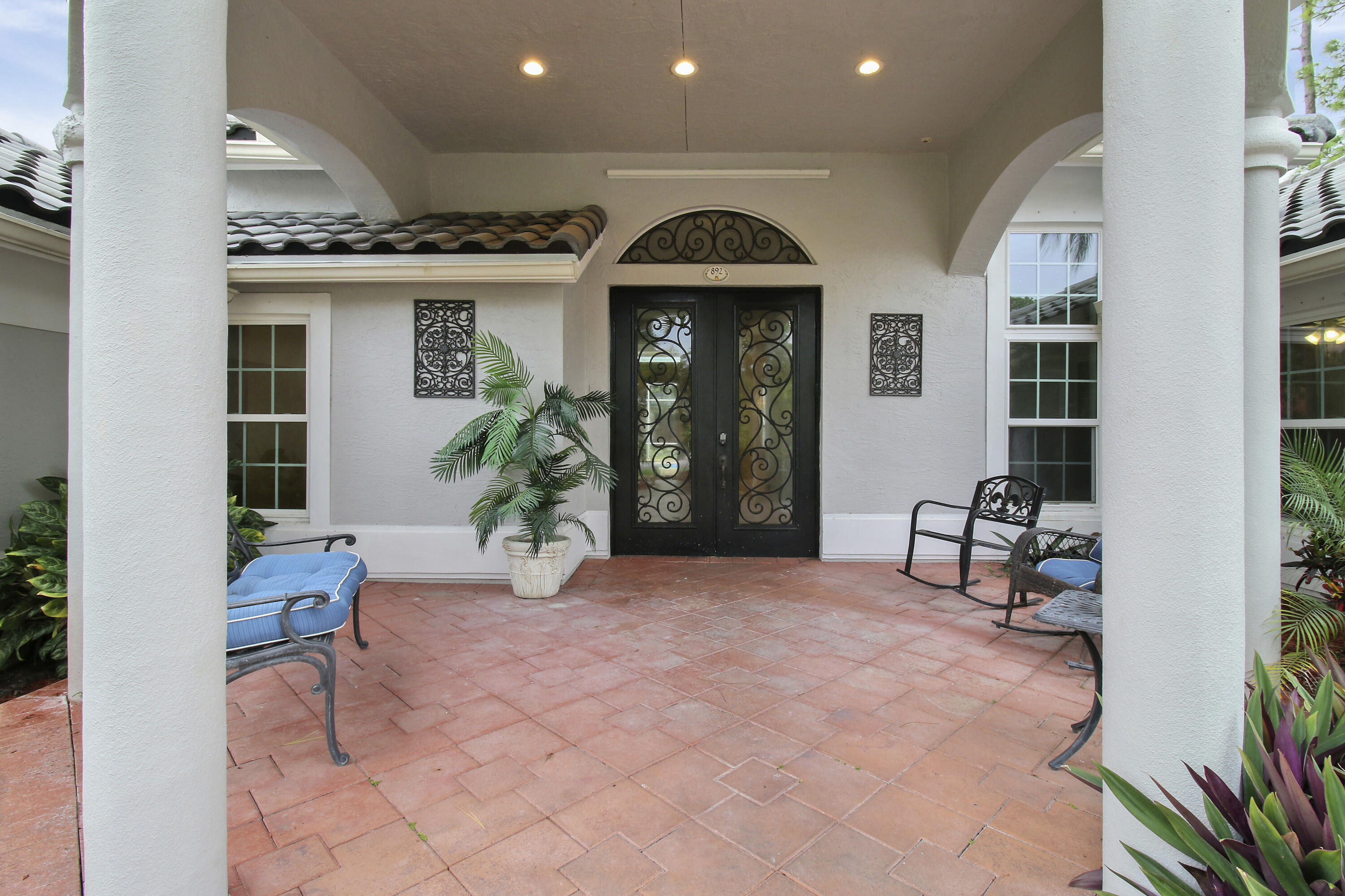 892 Cedar Cove Road Wellington, FL 33414 - Photo 5 of 55 House-49