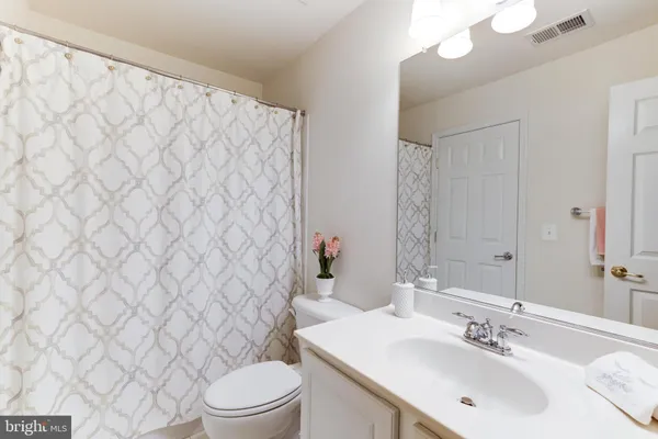 $2,600 | 575 Edmonton Terrace Northeast, Leesburg, VA 20176