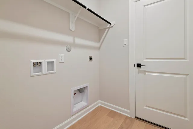 $277,900 | 1115 Moonlight Trce Drive, Beasley, TX 77417