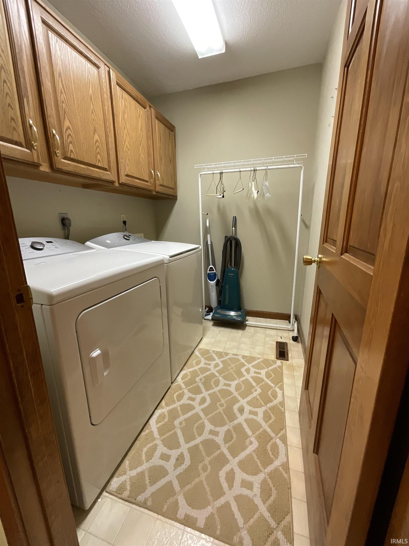 404 Ridge Court Ossian, IN 46777 - Photo 13 of 27 Gallery Image 13