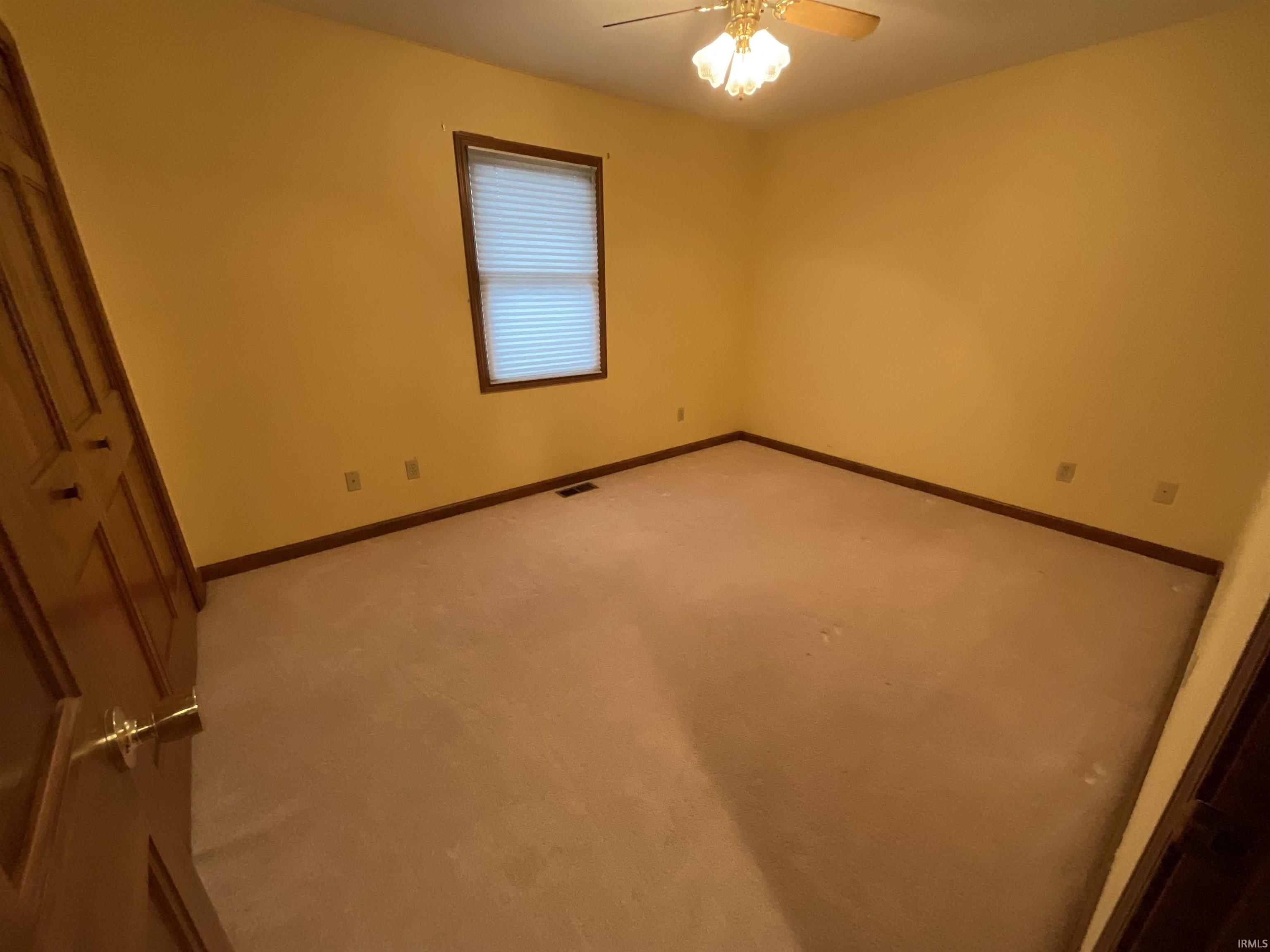 404 Ridge Court Ossian, IN 46777 - Photo 19 of 27 Gallery Image 19