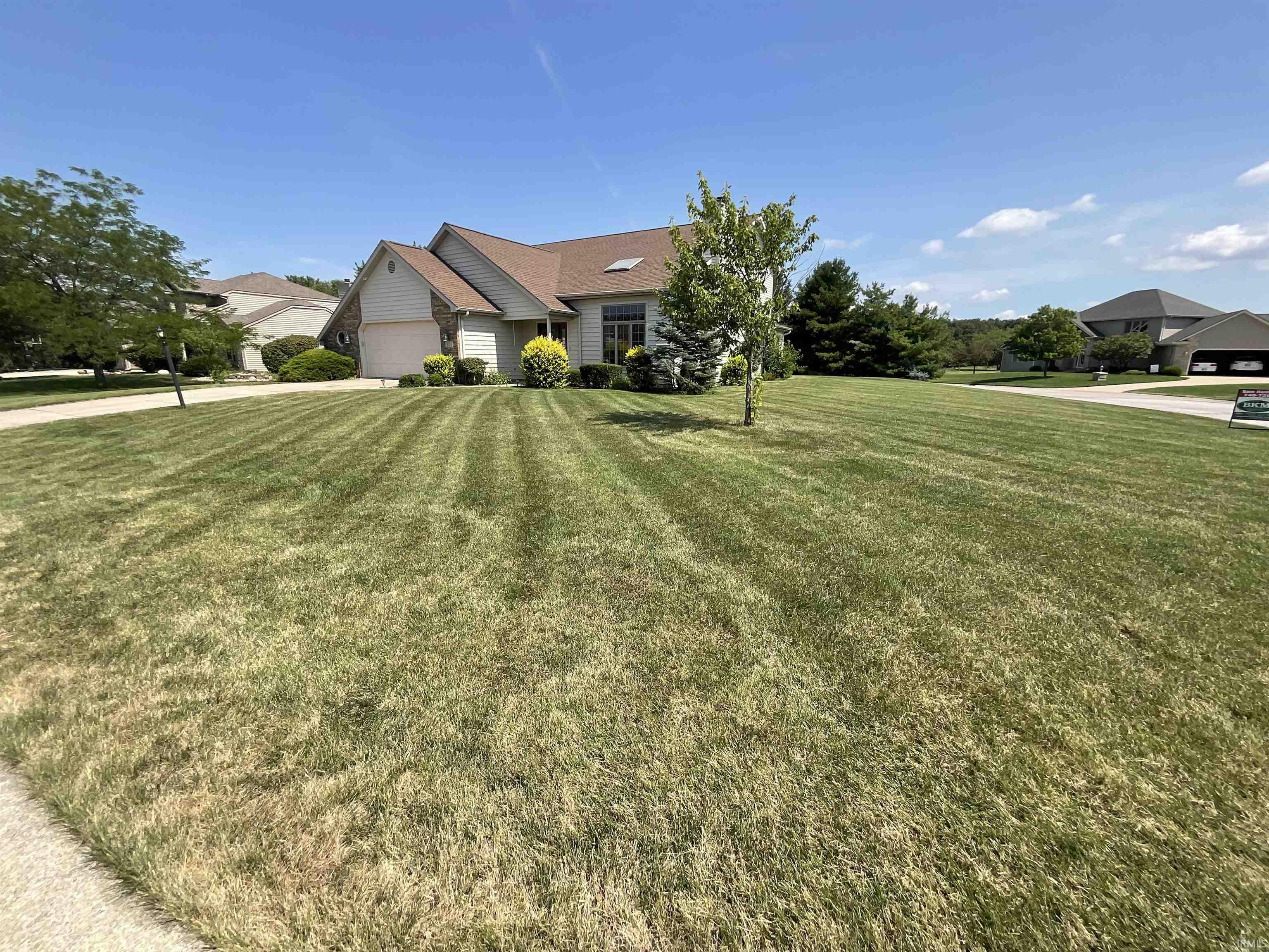 404 Ridge Court Ossian, IN 46777 - Photo 2 of 27 Gallery Image 2