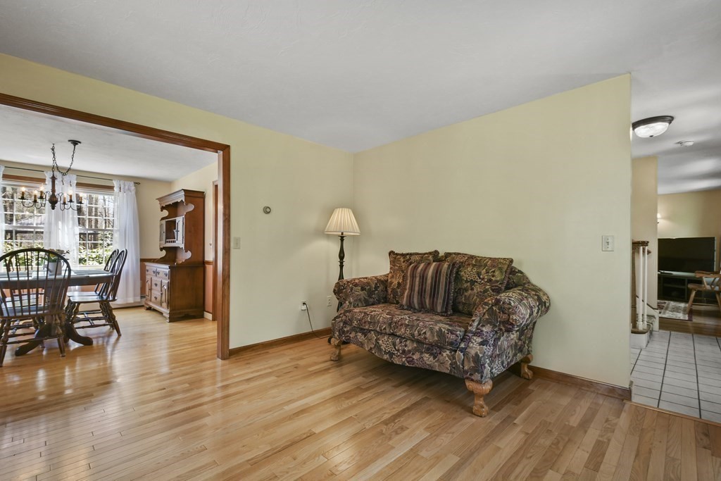 4 Charnock Circle Rutland, MA 01543 - Photo 14 of 42