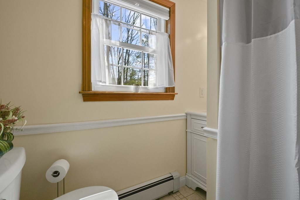 4 Charnock Circle Rutland, MA 01543 - Photo 15 of 42