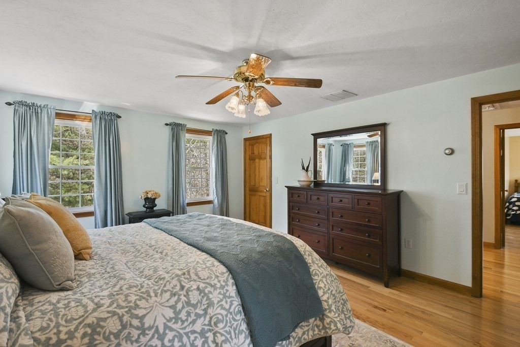 4 Charnock Circle Rutland, MA 01543 - Photo 17 of 42