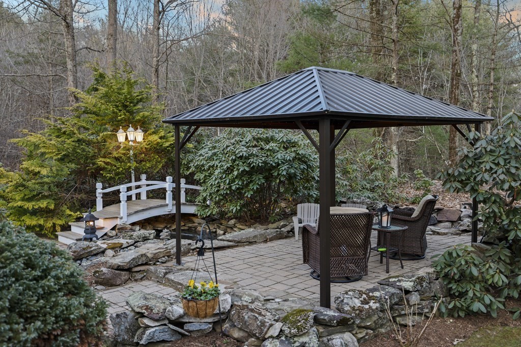 4 Charnock Circle Rutland, MA 01543 - Photo 31 of 42