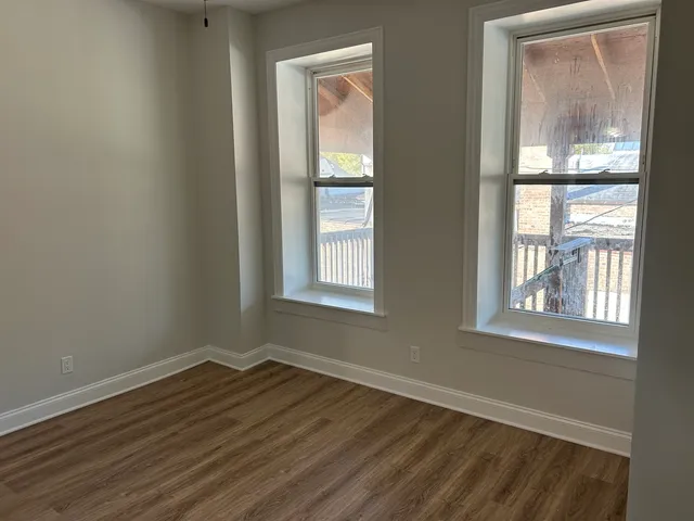 $1,495 | 137 South Batavia Avenue, Unit D, Batavia, IL 60510