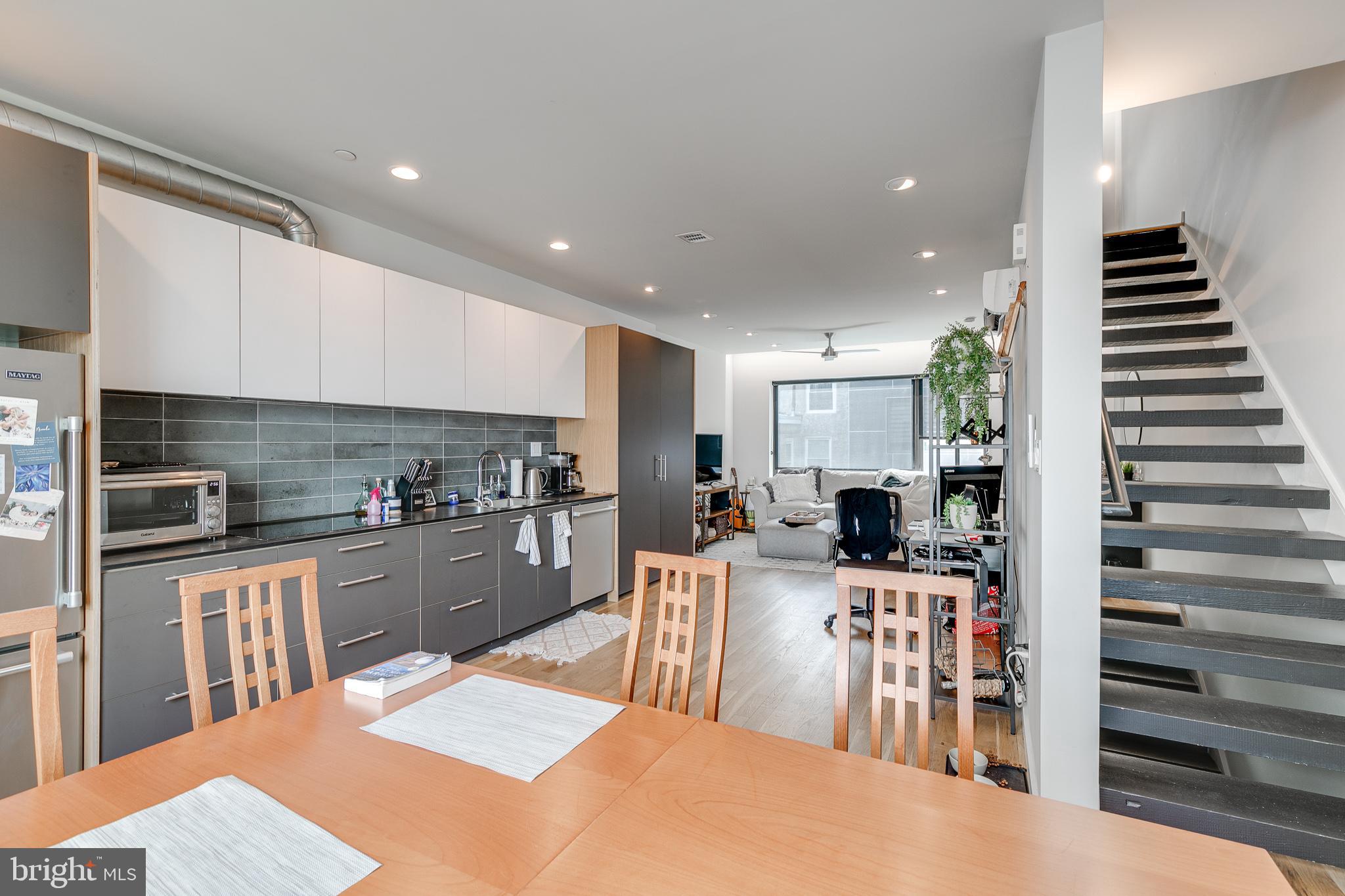 1308 Hope Street, Unit B Philadelphia, PA 19122 - Photo 11 of 24