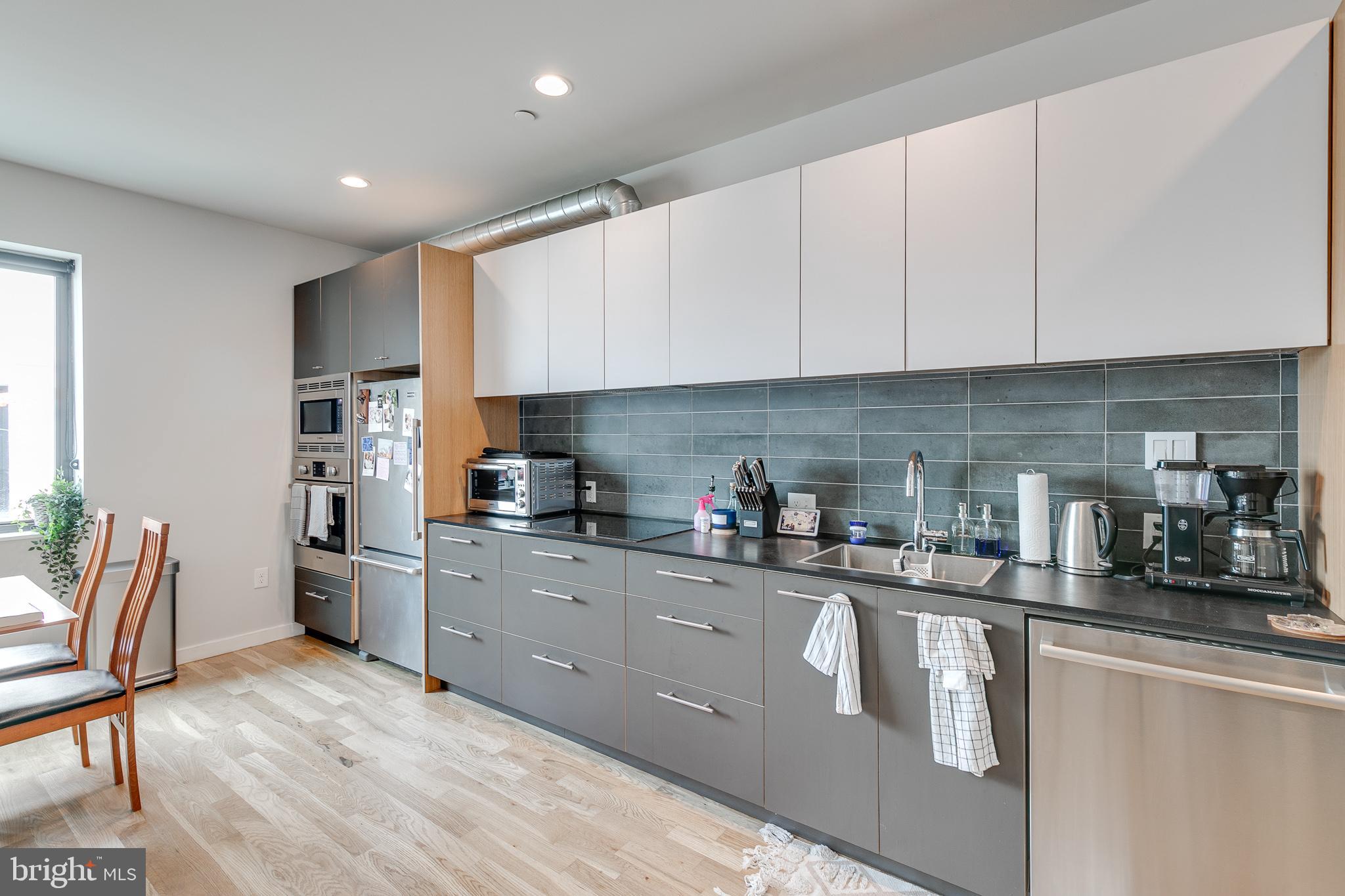 1308 Hope Street, Unit B Philadelphia, PA 19122 - Photo 9 of 24