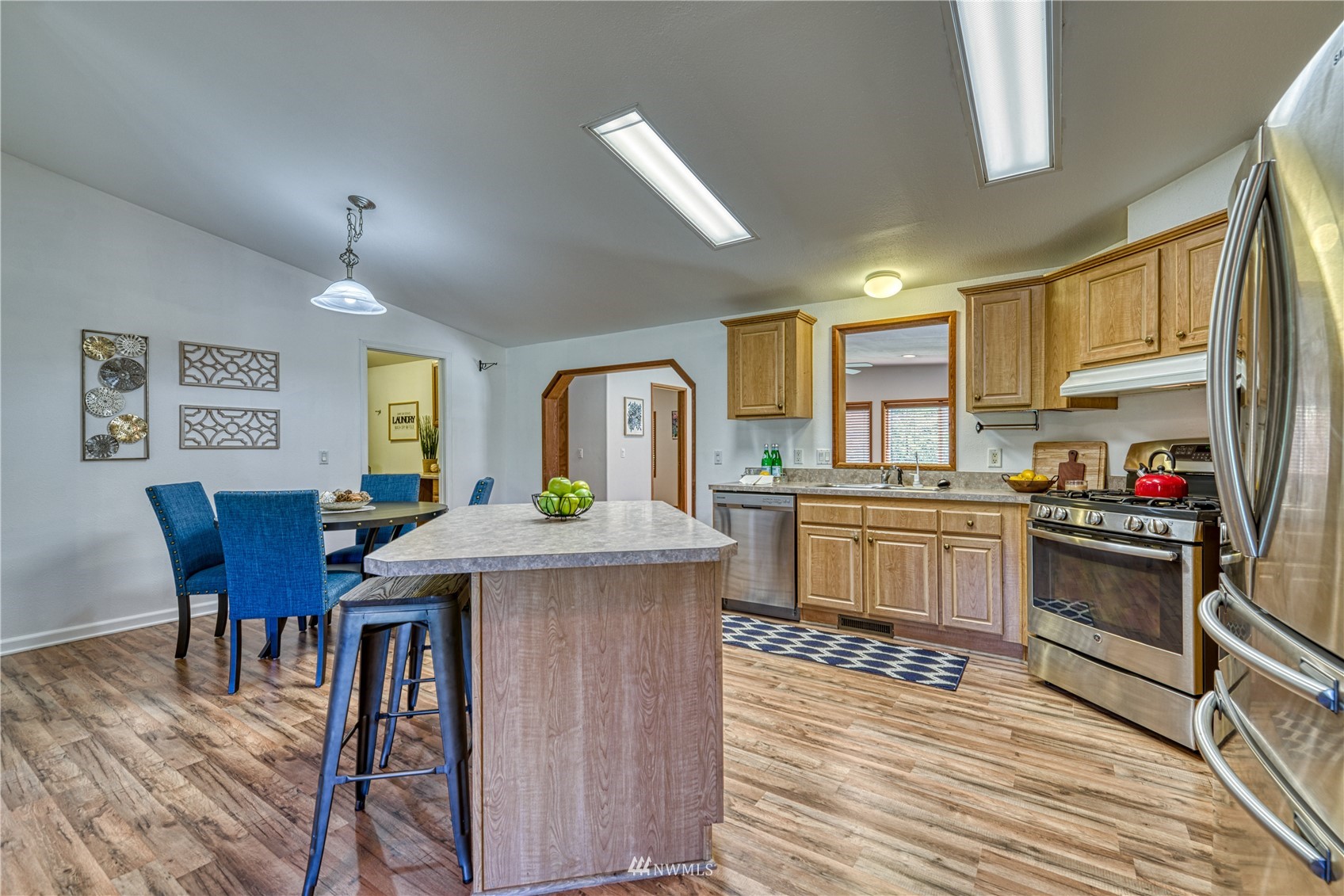 2985 Seabeck Holly Road Northwest Seabeck, WA 98380 - Photo 4 of 38 Gallery Image 4