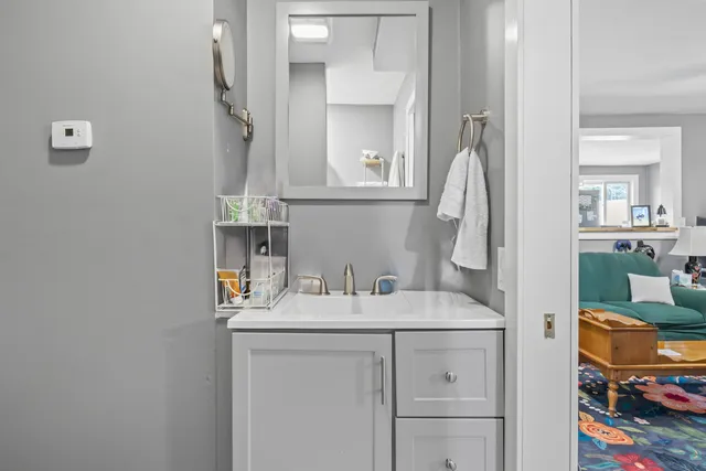 $999,000 | 102 Manning Drive, West Gardiner, ME 04345