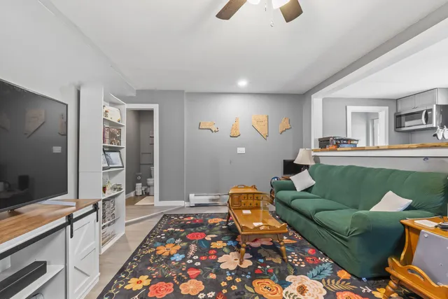 $999,000 | 102 Manning Drive, West Gardiner, ME 04345