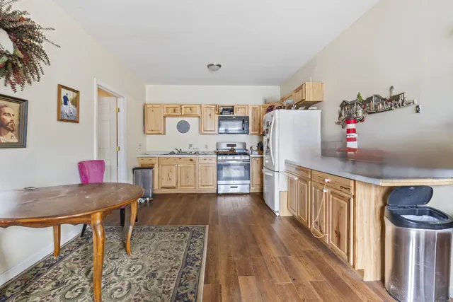 $999,000 | 102 Manning Drive, West Gardiner, ME 04345