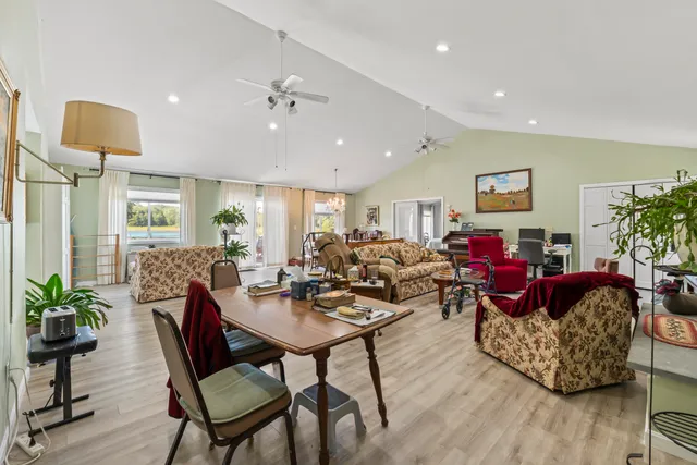 $999,000 | 102 Manning Drive, West Gardiner, ME 04345