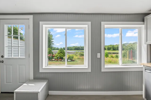 $999,000 | 102 Manning Drive, West Gardiner, ME 04345