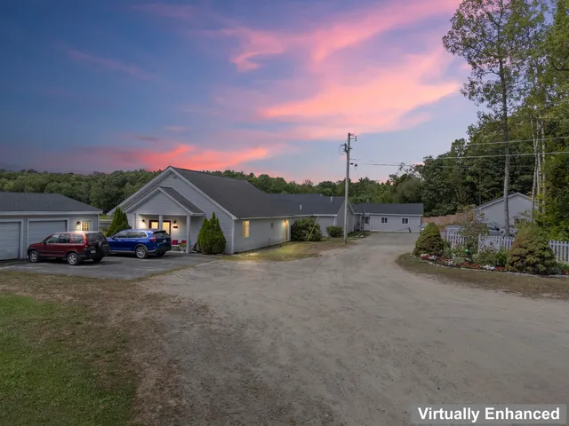 $999,000 | 102 Manning Drive, West Gardiner, ME 04345