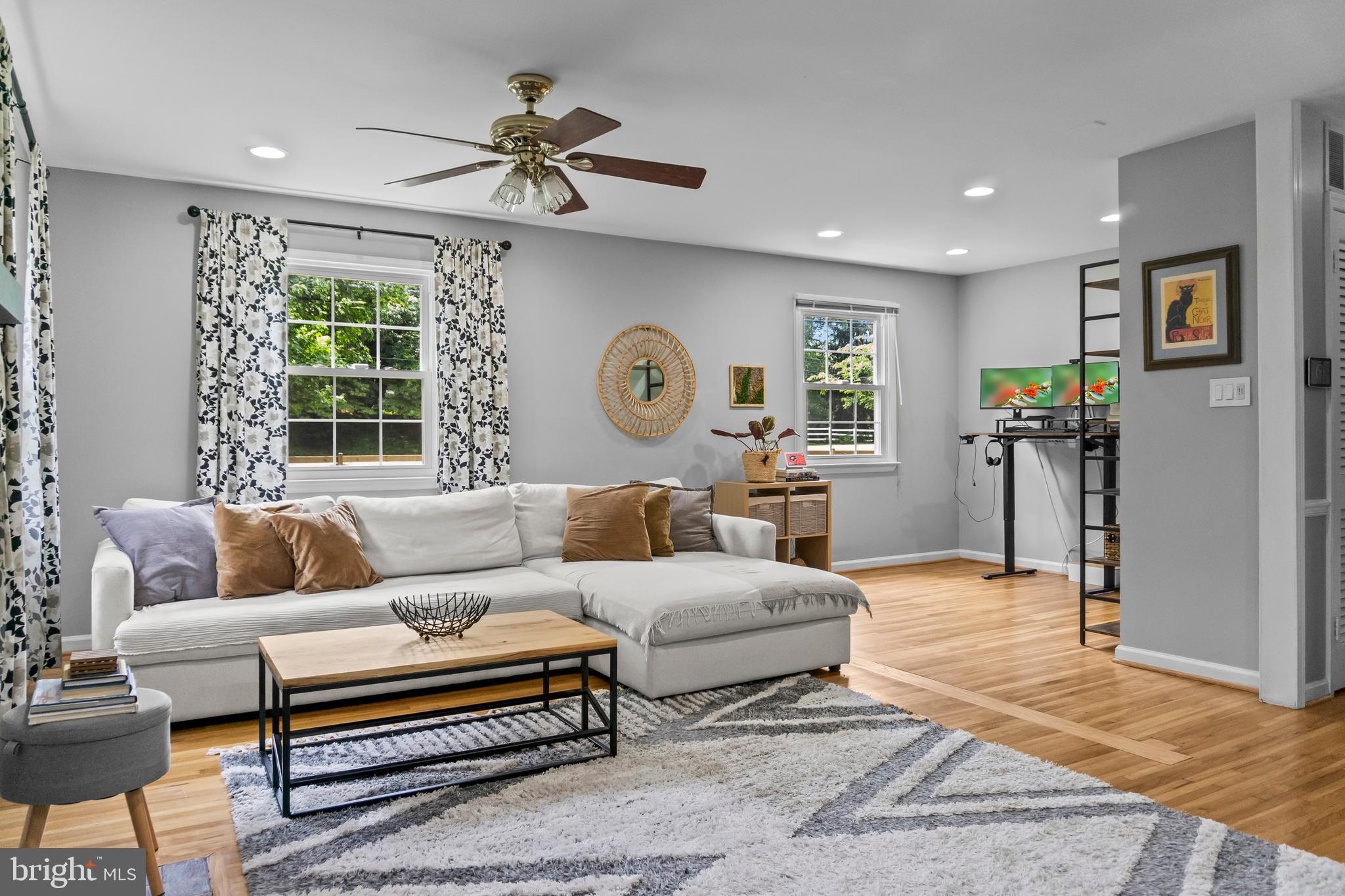 12905 Darnestown Road Gaithersburg, MD 20878 - Photo 2 of 59