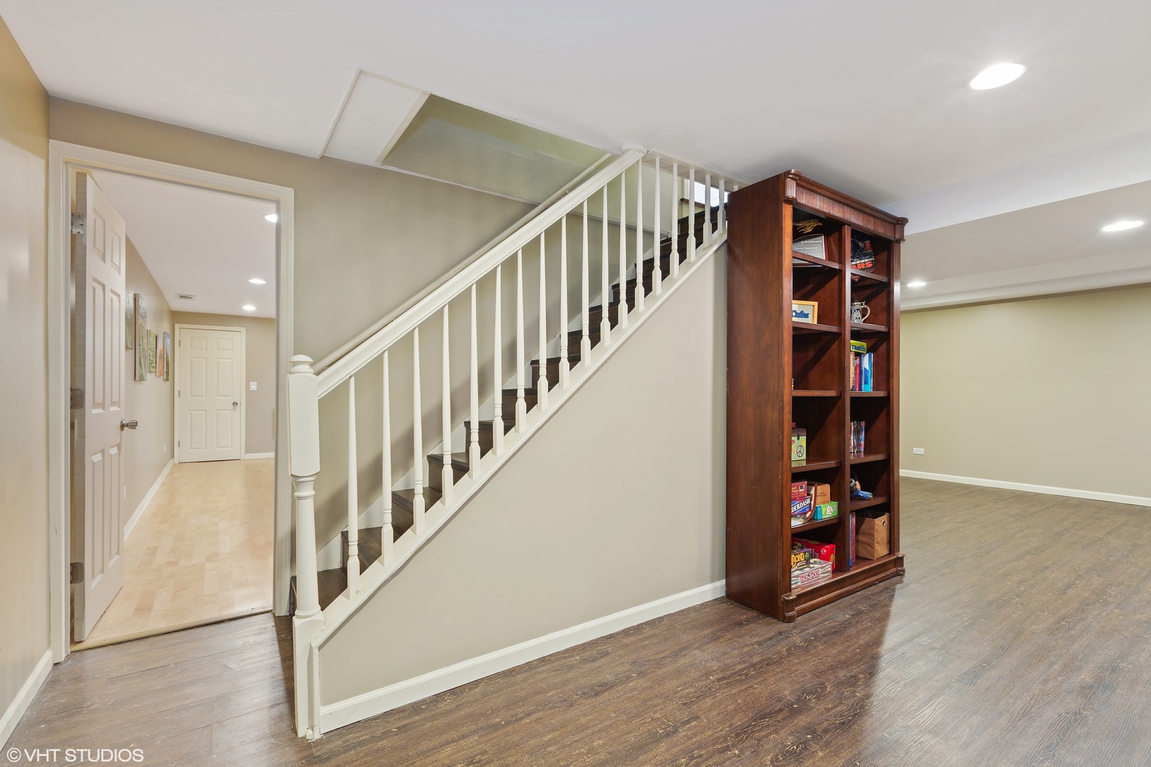 20 Marryat Road Trout Valley, IL 60013 - Photo 14 of 33 a view of an entryway with wooden floor