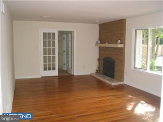 33 Taunton Road Medford, NJ 08055 - Photo 5 of 10 Gallery Image 5
