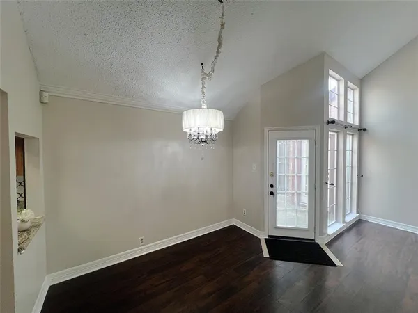 $1,945 | 3147 Royal Gable Drive, Dallas, TX 75229