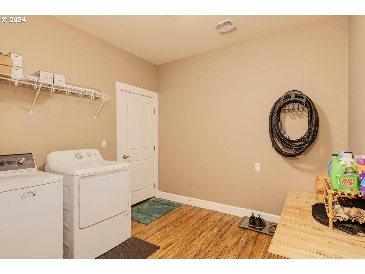 38570 Southeast Porter Road Estacada, OR 97023 - Photo 11 of 47 Gallery Image 11