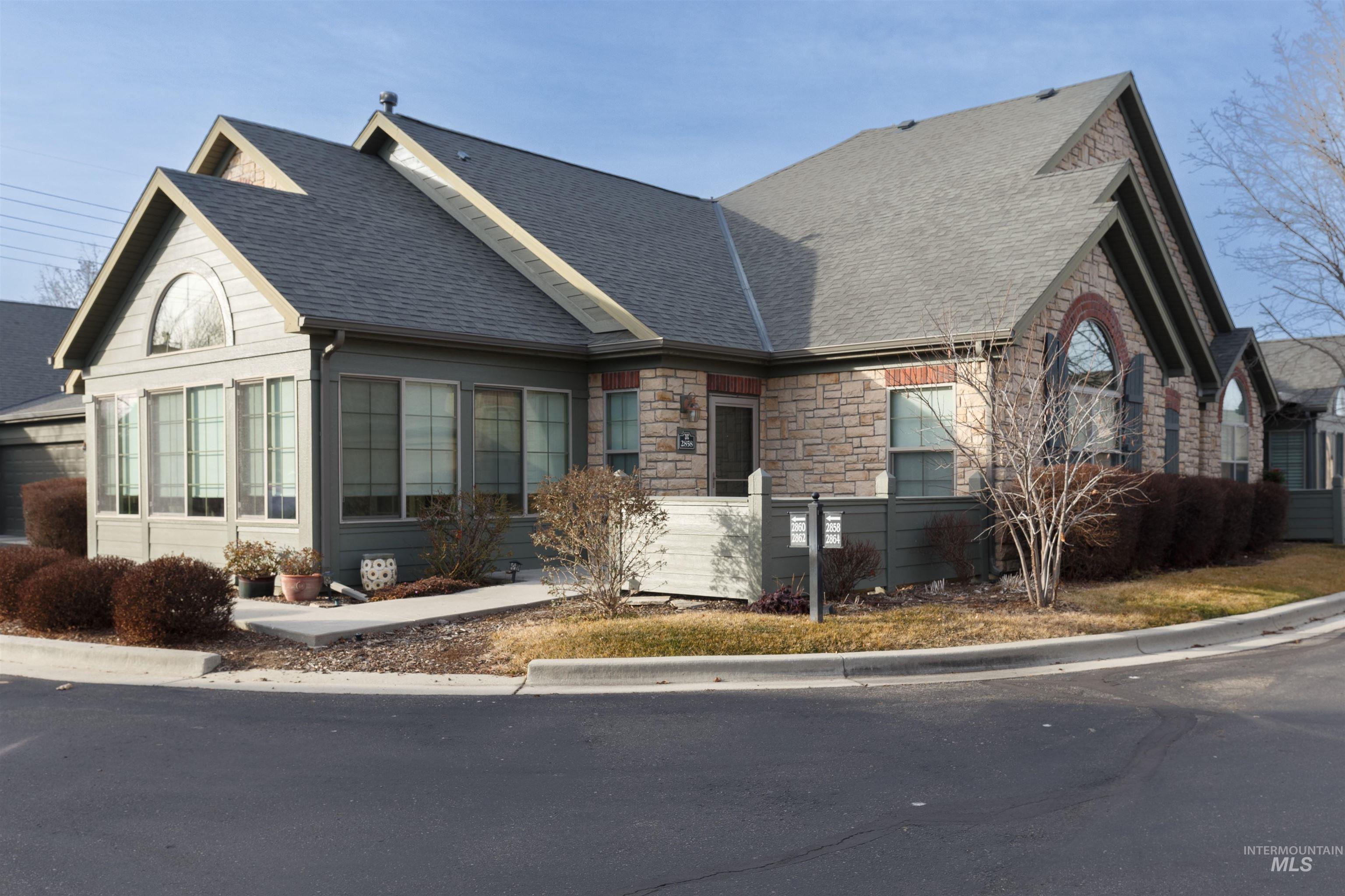 2858 North Cloverdale Road Boise, ID 83713 - Photo 1 of 26